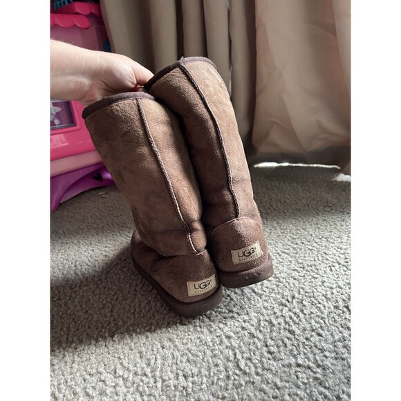 UGG Classic Women Size 6 Tall Winter Snow Boots Brown Mid Calf 5805 - Picture 4 of 6